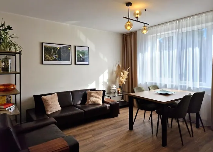City Nest Gdansk - Apartamenty Parkingiem