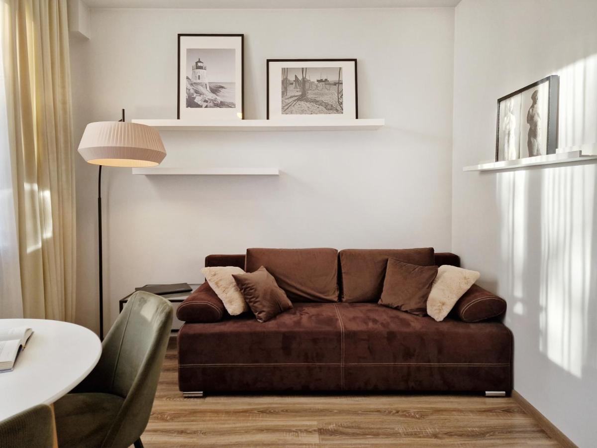Nest - Parkingiem Apartment