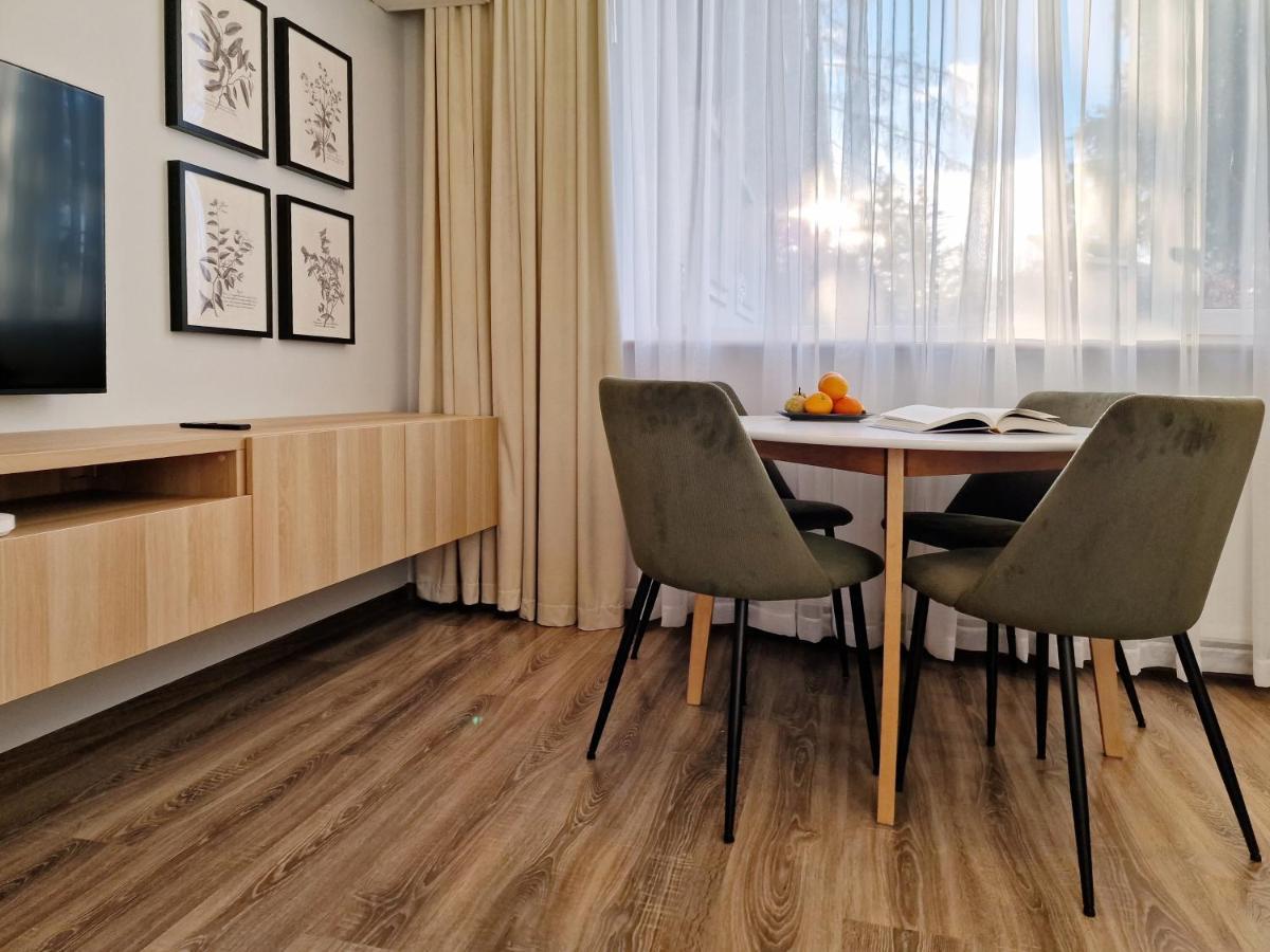 Apartment Nest - Parkingiem Danzig
